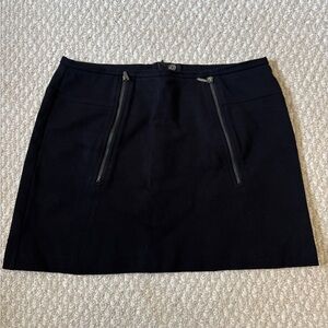 Kenar Skirt